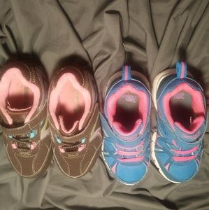 🛑 2 pair sneakers/ tennis shoes, bundle, sneaker